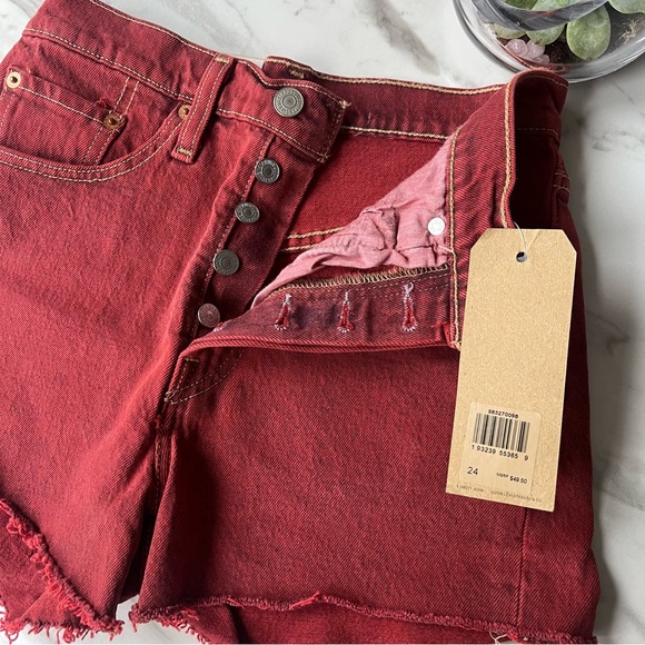 Levi’s 501 Red/Brick Wash Cut-Off Denim Shorts Waist 24 Raw Hem Women NWT - Picture 3 of 7